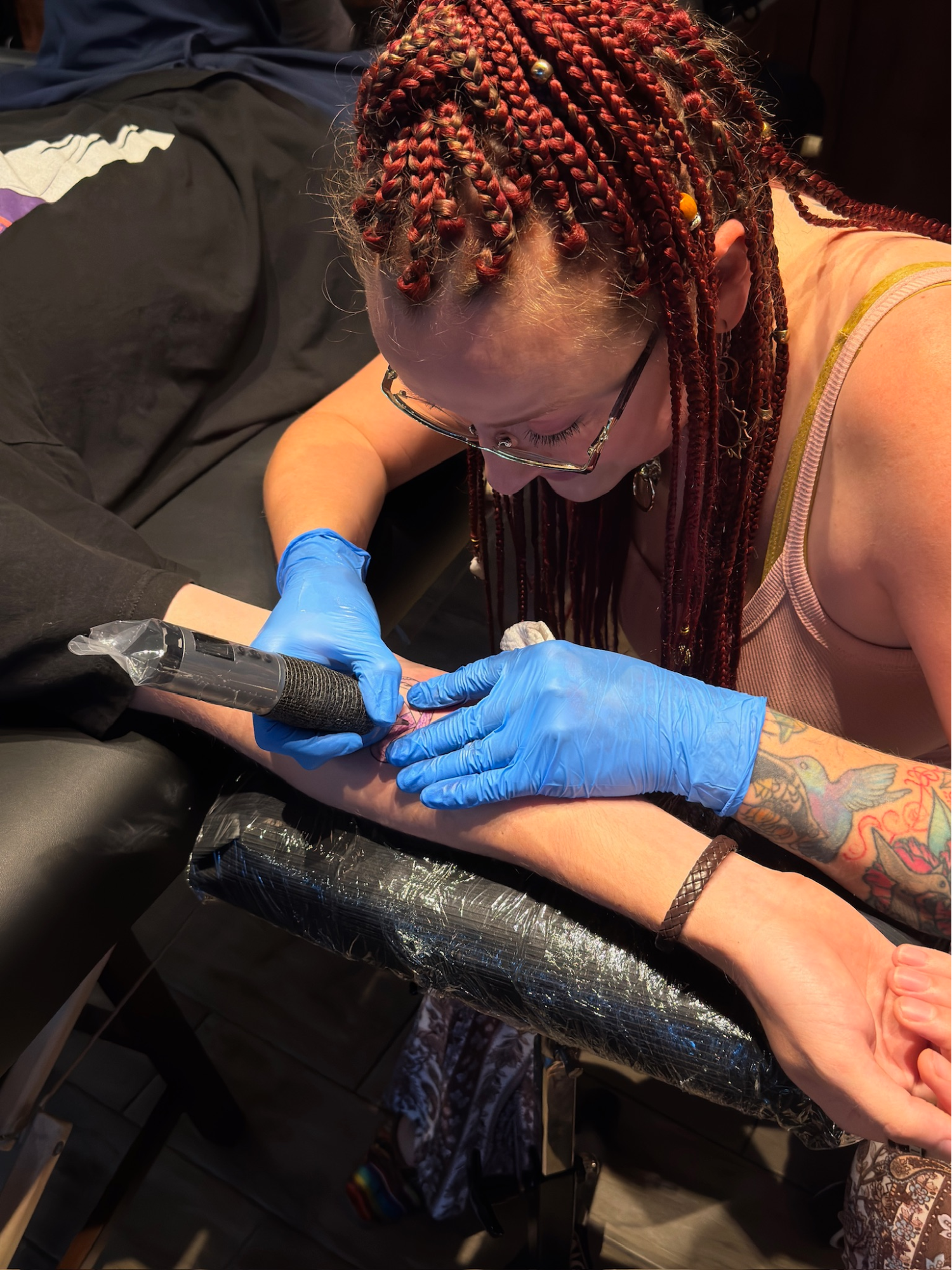 How Do Walk-In Tattoos Work | Everything You Should Know