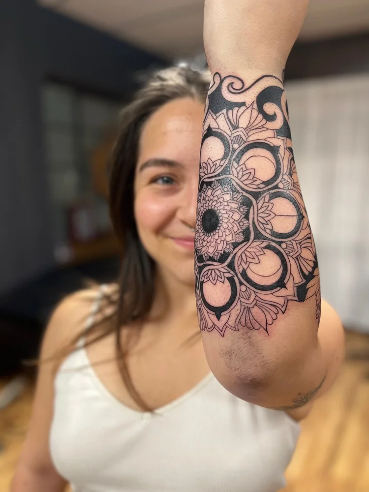 How long do mandala tattoos take? Time length and Types