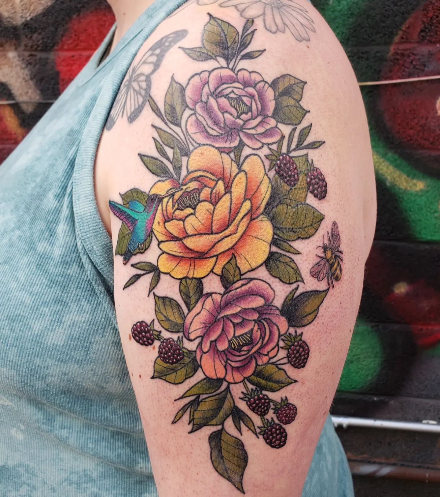 Fun colorful flowers 🌼🌺  on a happy Tuesday and thanks for looking 🤘